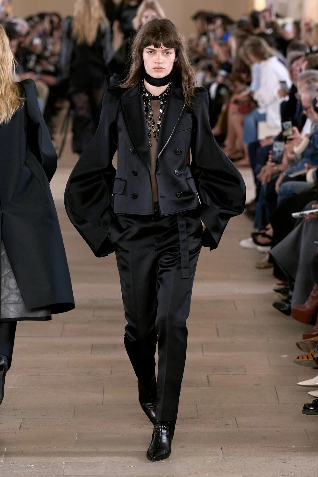 Sacai S27 028