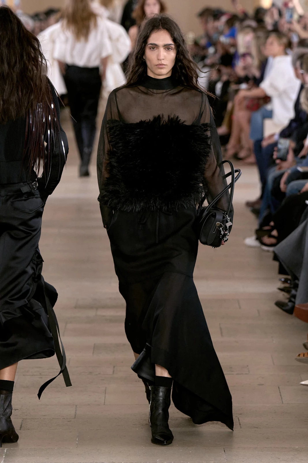 Sacai S27 040