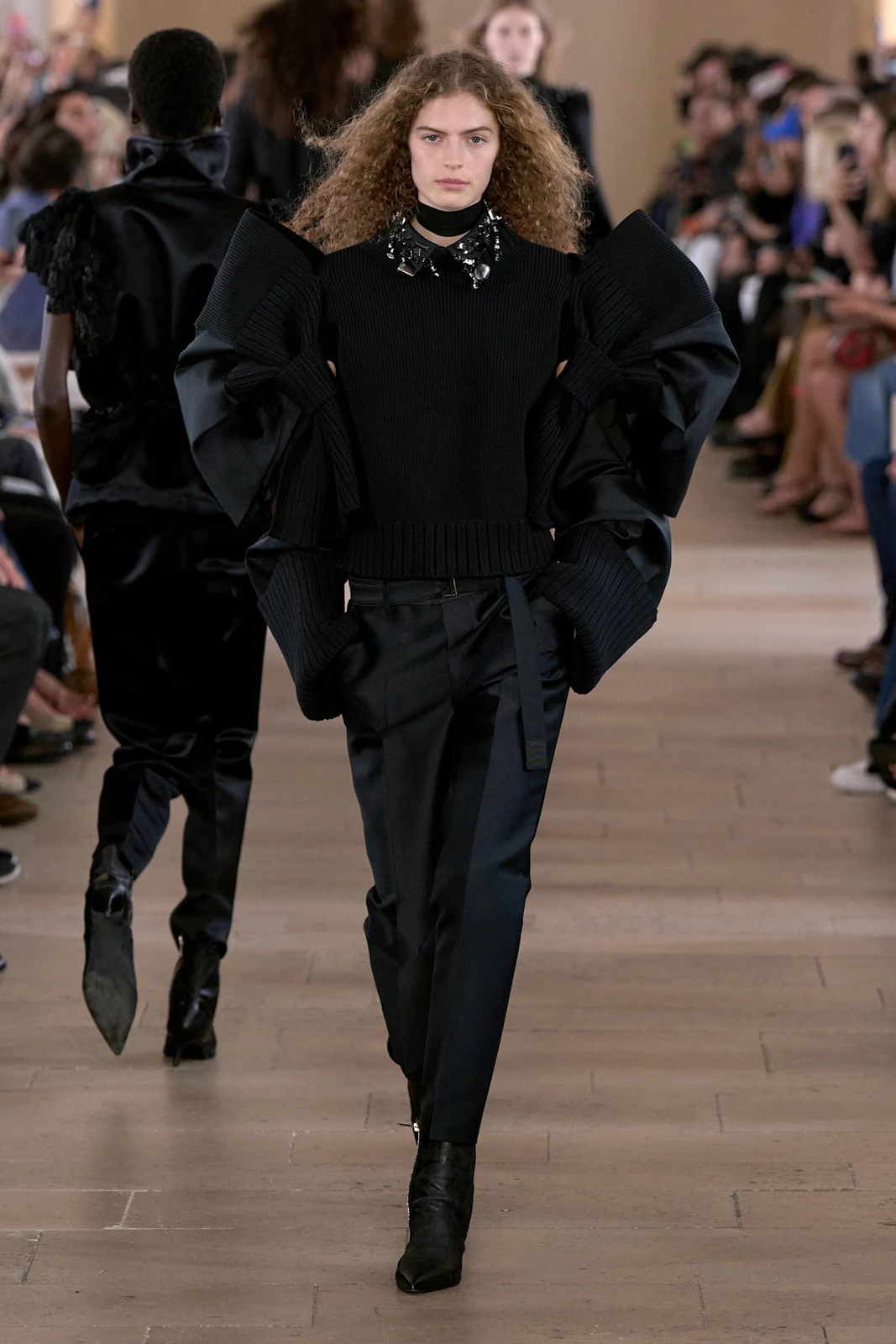 Sacai S27 044