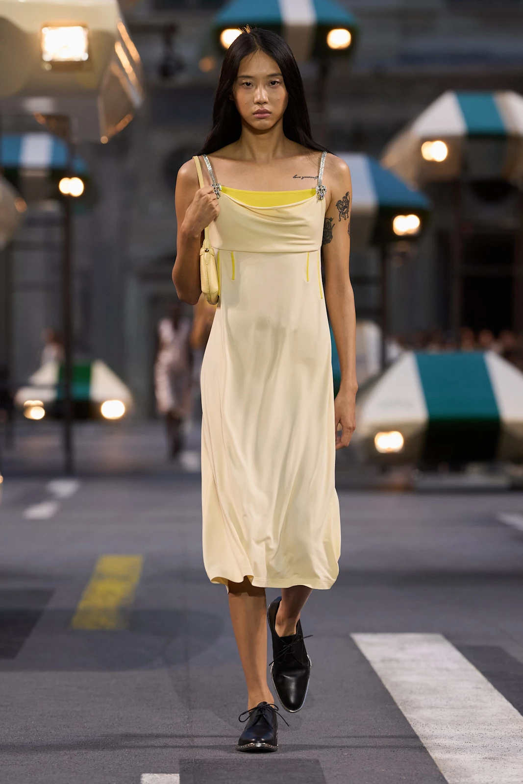 Vuitton S27 005