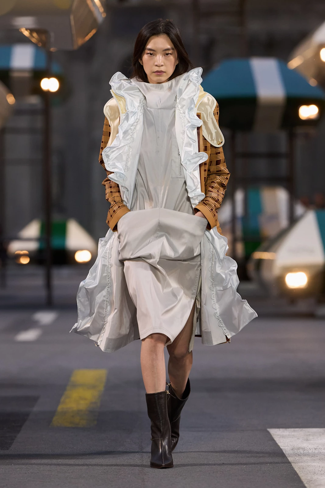 Vuitton S27 012