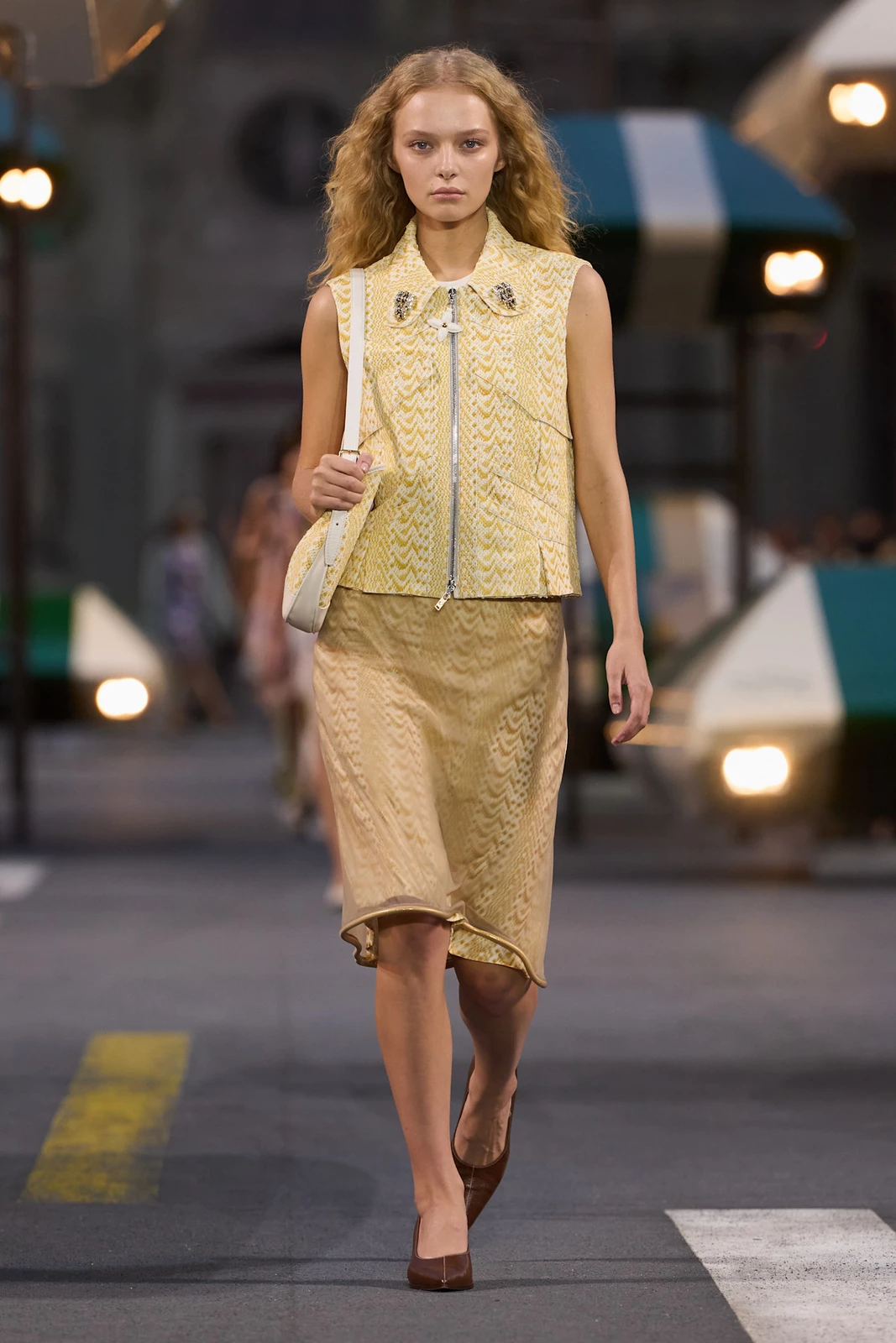 Vuitton S27 019