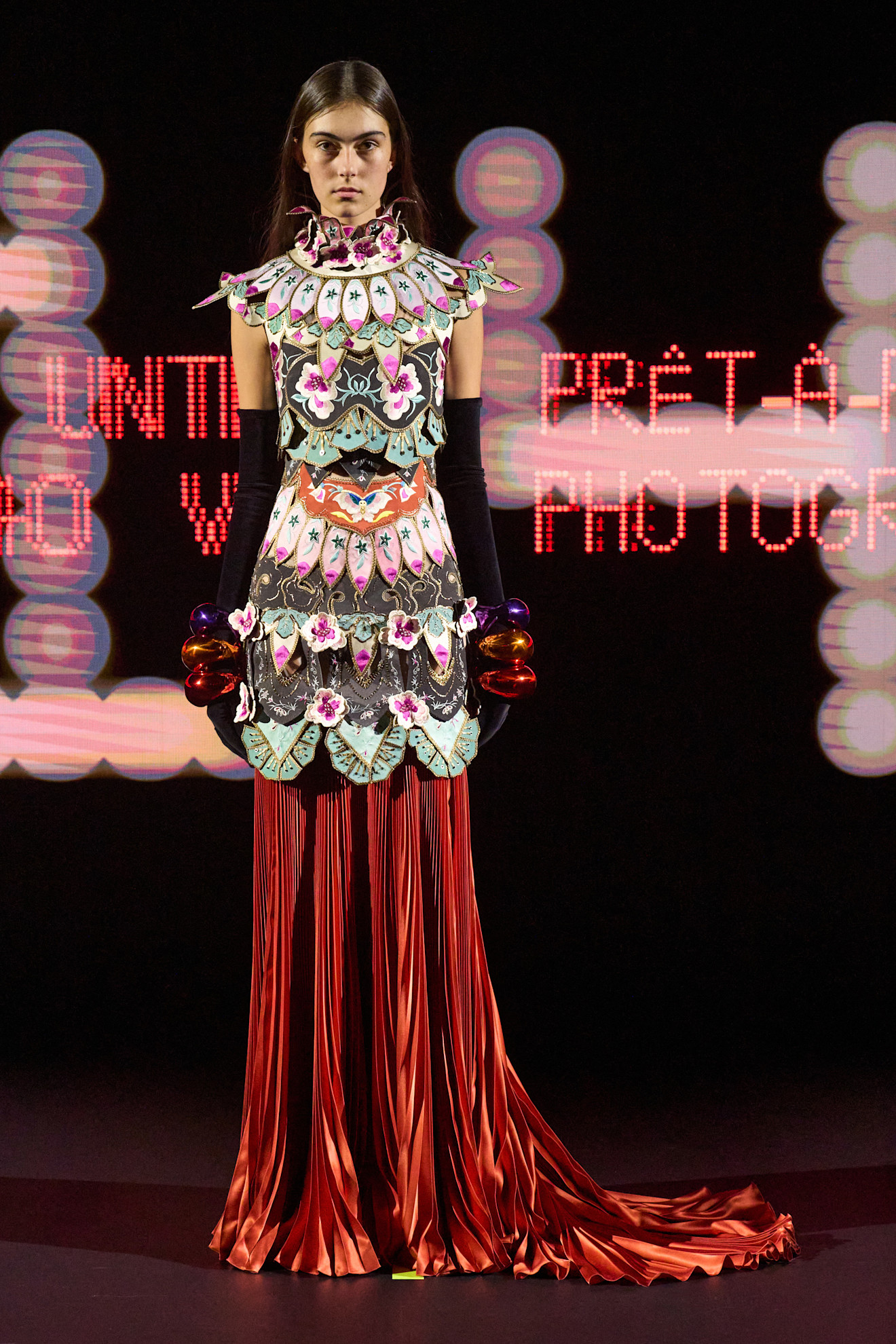 Valentino HC S25 014