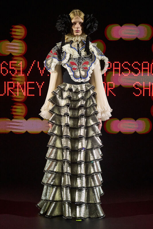 Valentino HC S25 019