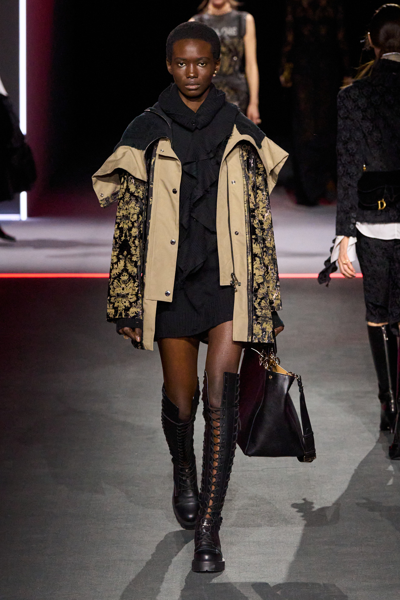 Dior F25 026