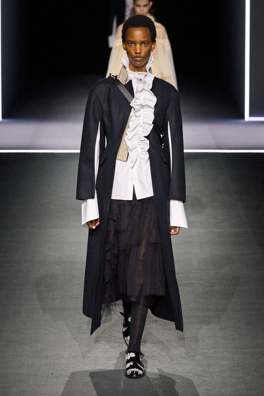 Dior F25 009