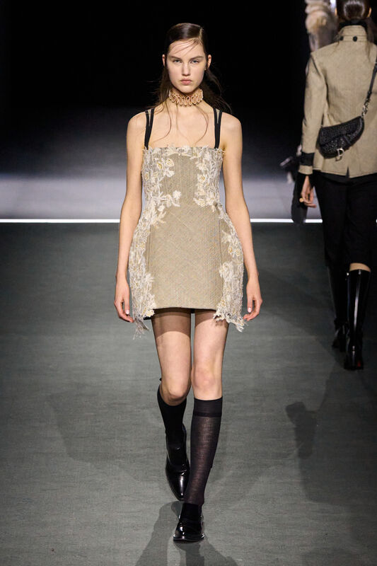 Dior F25 012