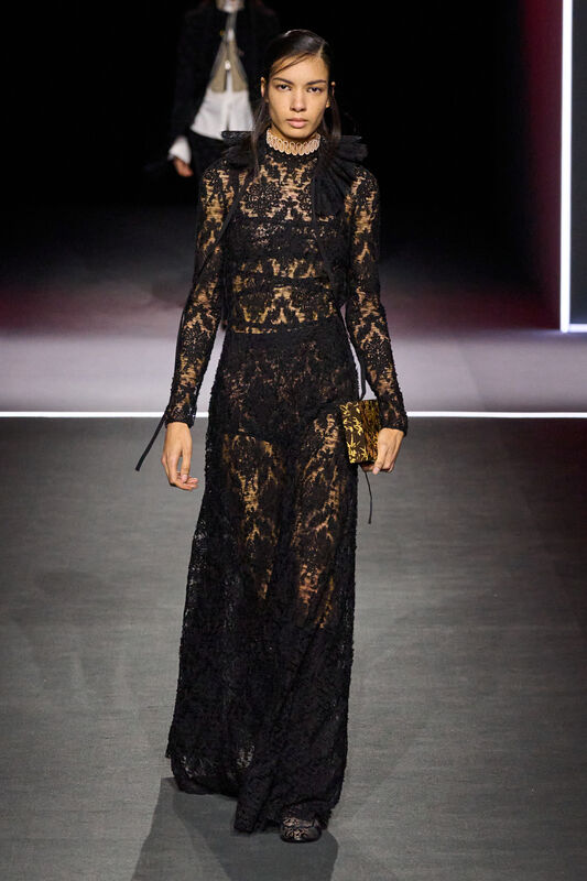 Dior F25 018