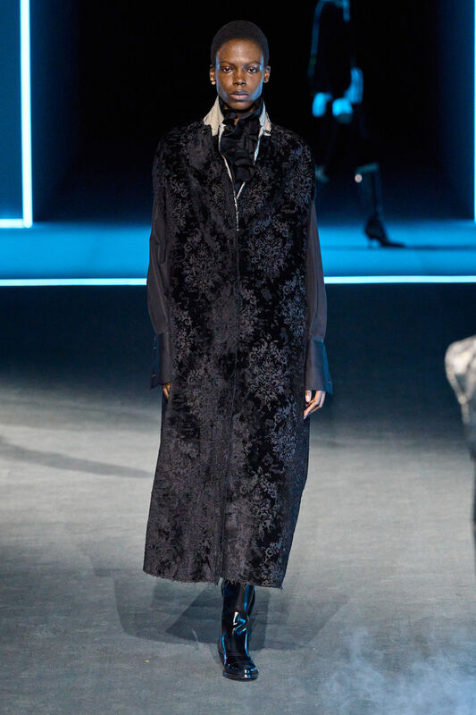 Dior F25 064