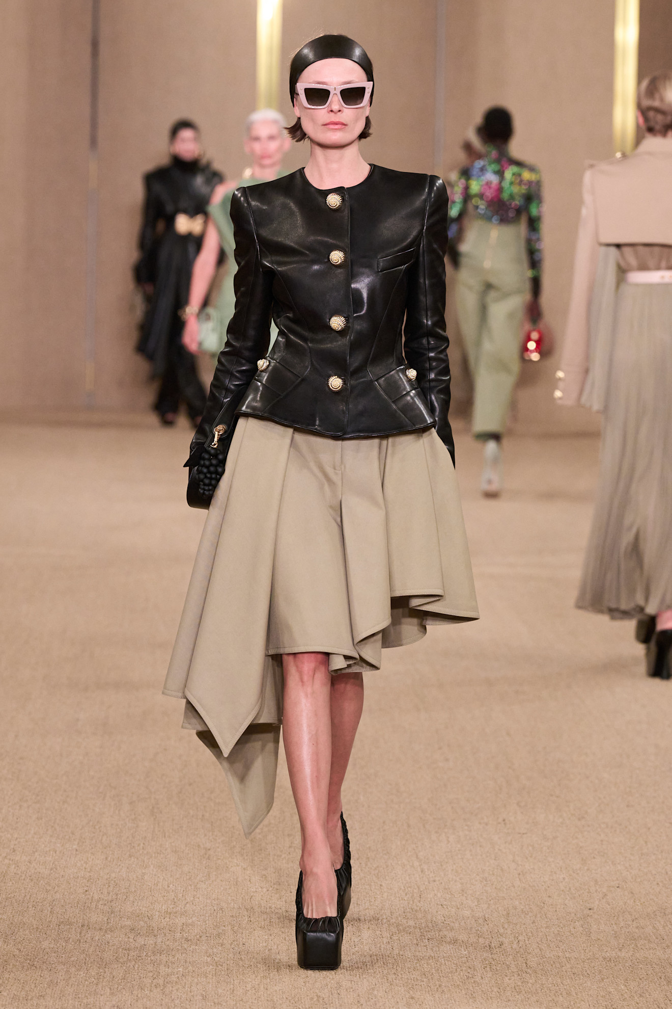 Balmain F24 011