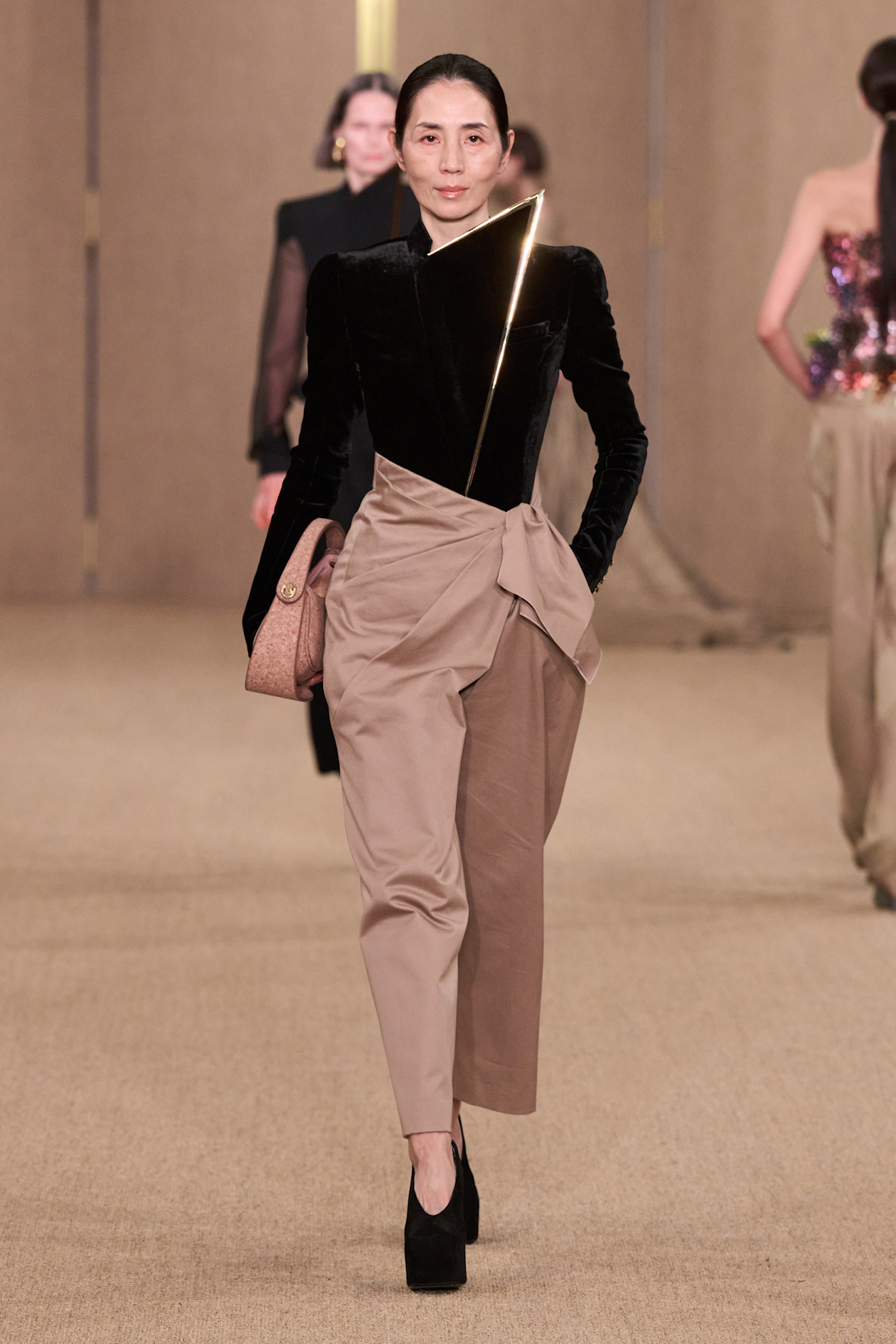 Balmain F24 019