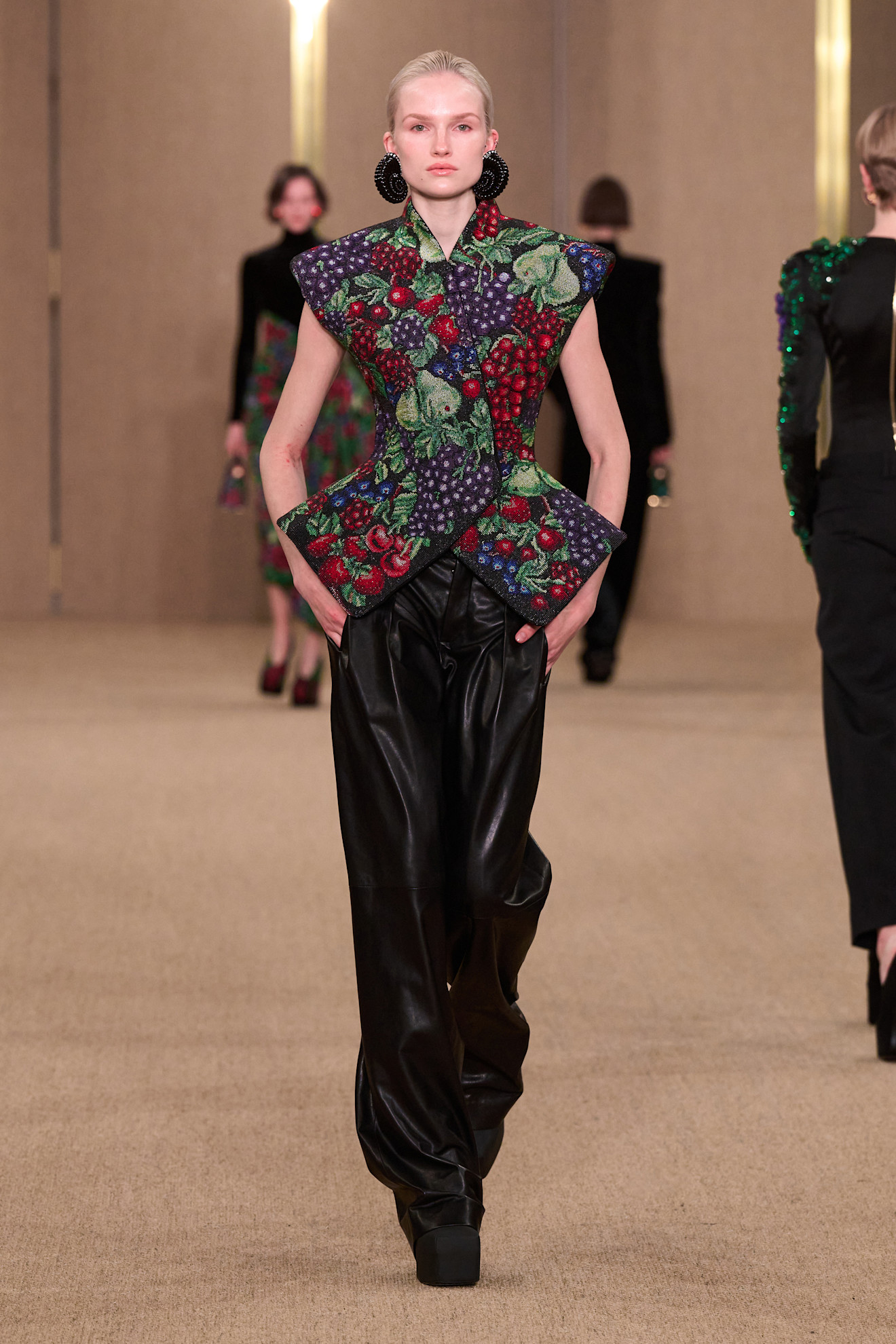 Balmain F24 053