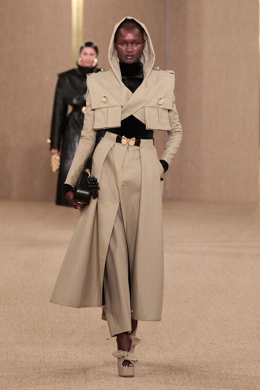 Balmain F24 002