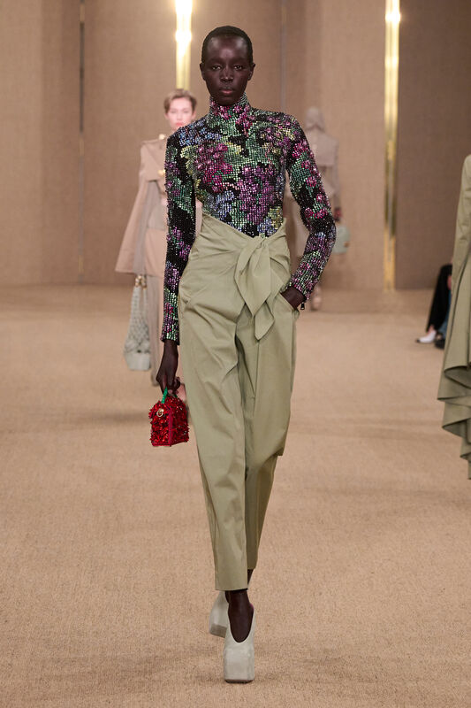 Balmain F24 008