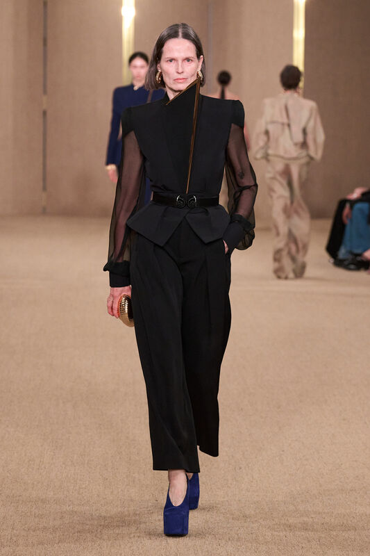 Balmain F24 020