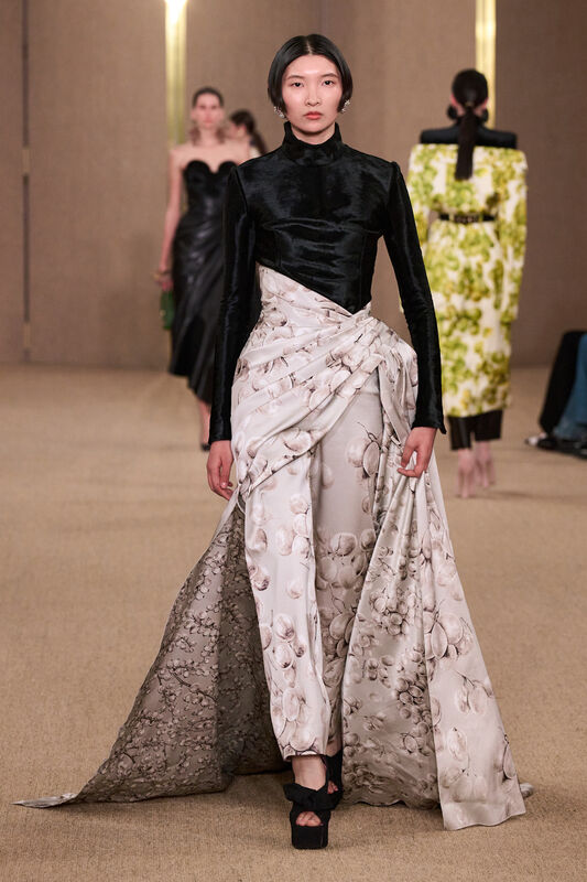 Balmain F24 037