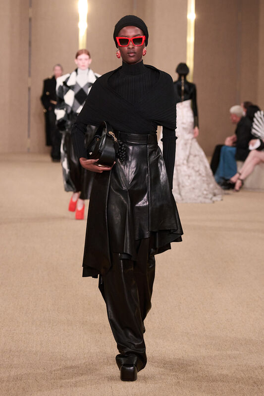 Balmain F24 039