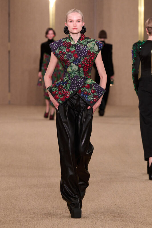 Balmain F24 053