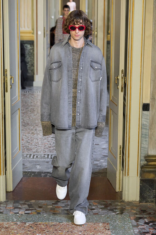 Blumarine F24 015