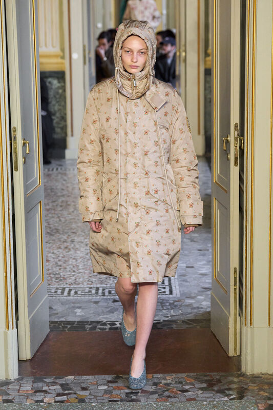 Blumarine F24 030