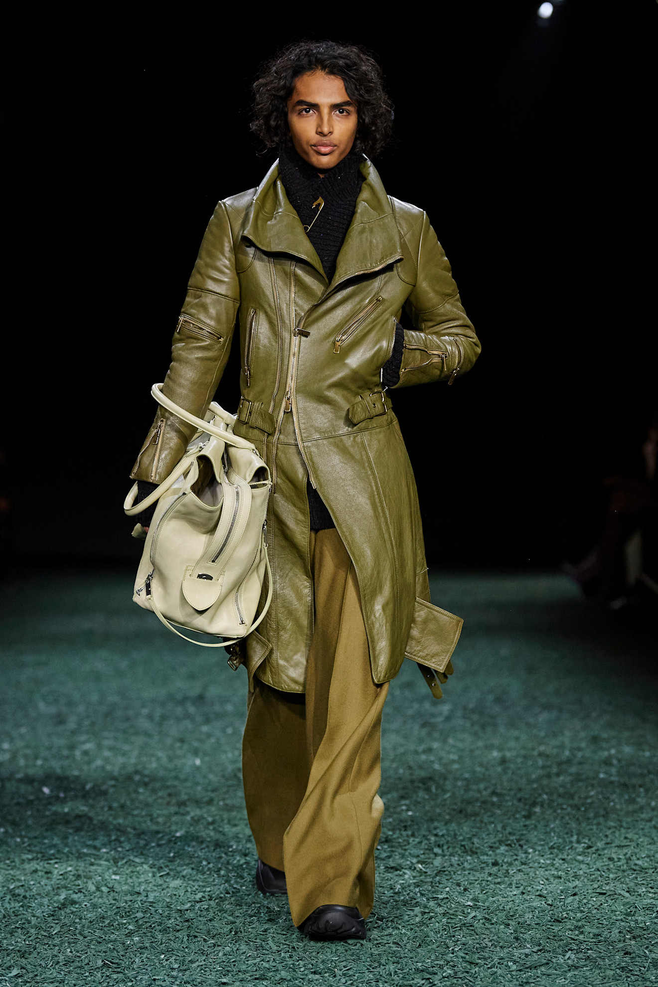 Burberry F24 017