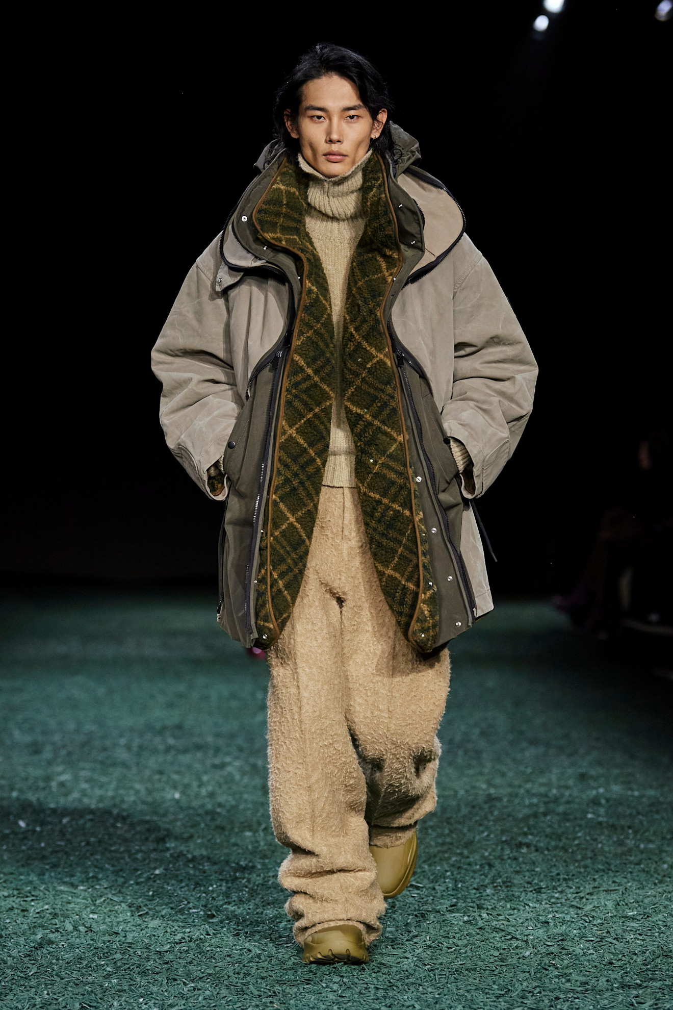 Burberry F24 033