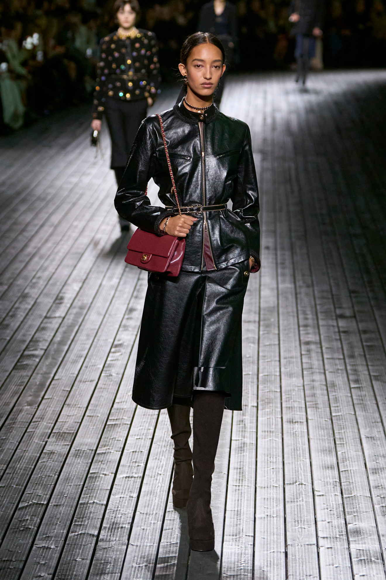 Chanel F24 054