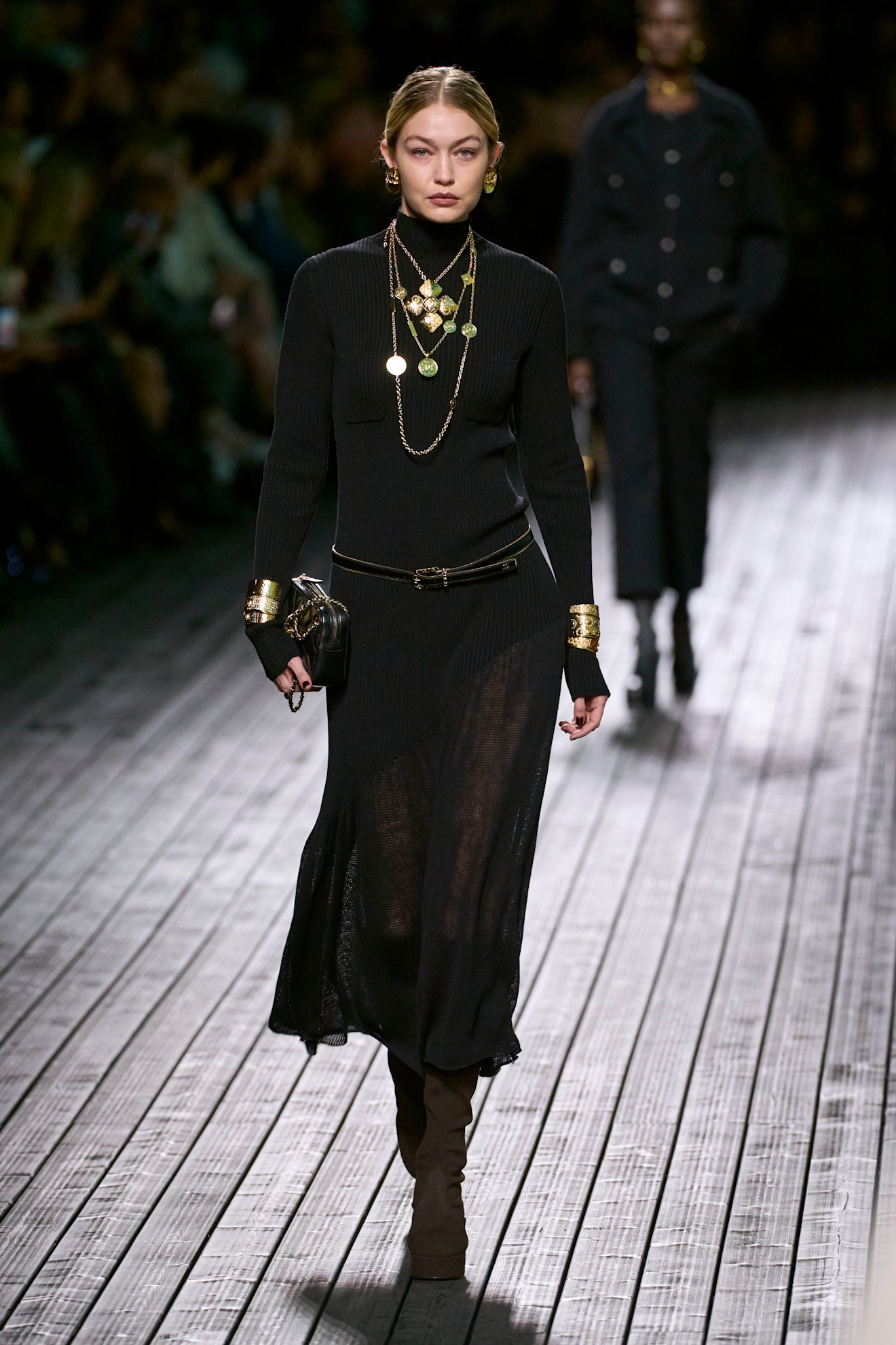 Chanel F24 062