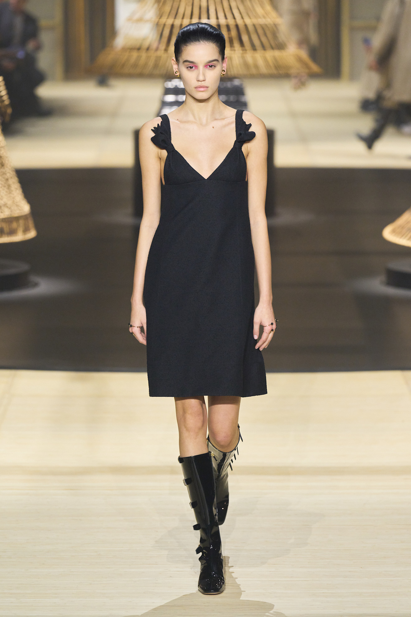 Christian Dior F24 017