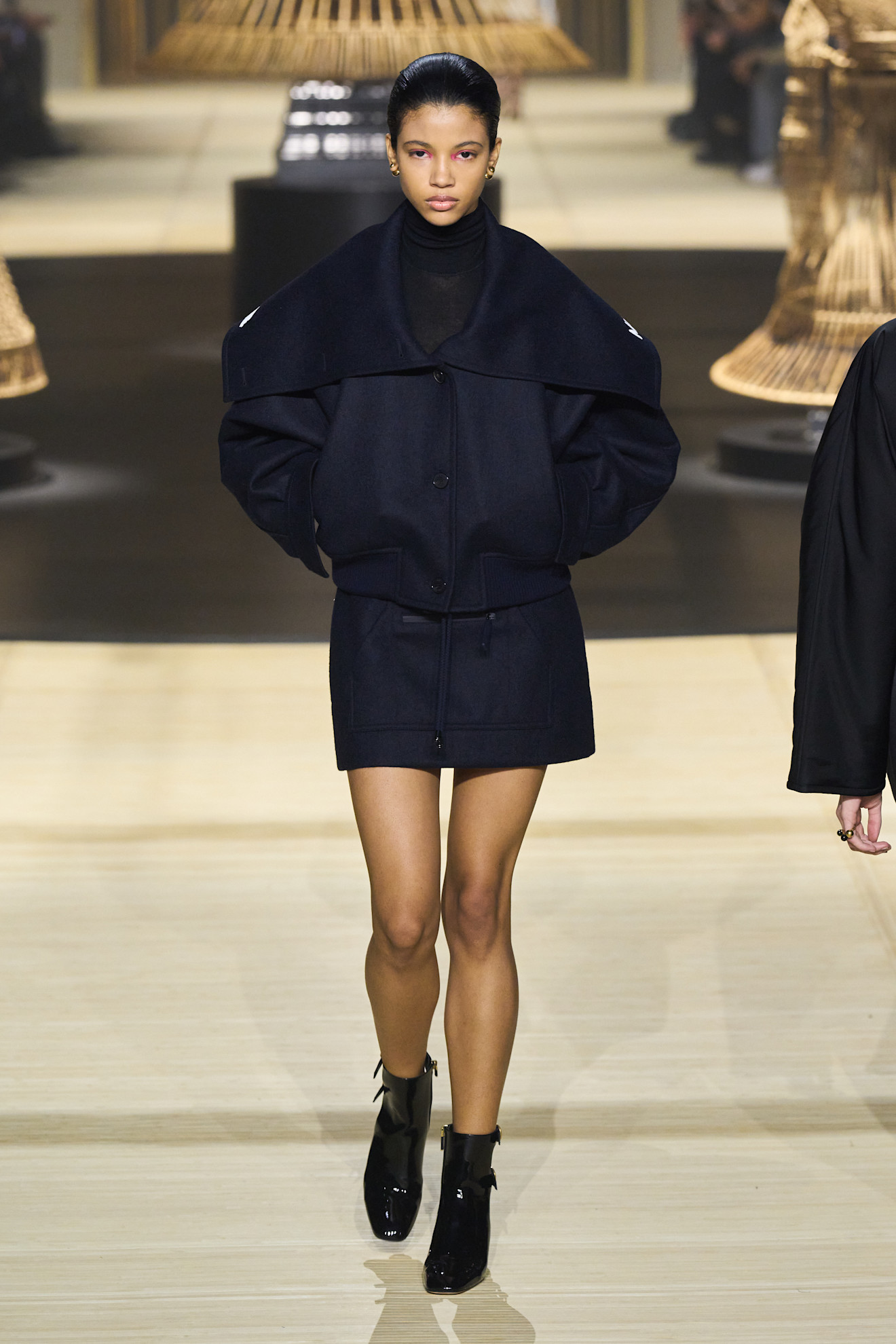 Christian Dior F24 028