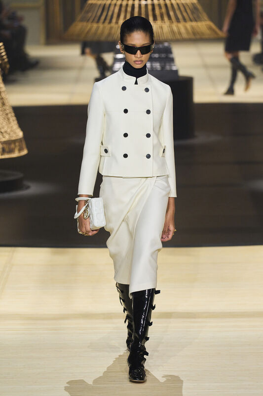 Christian Dior F24 033