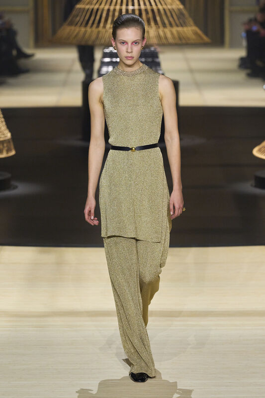 Christian Dior F24 061