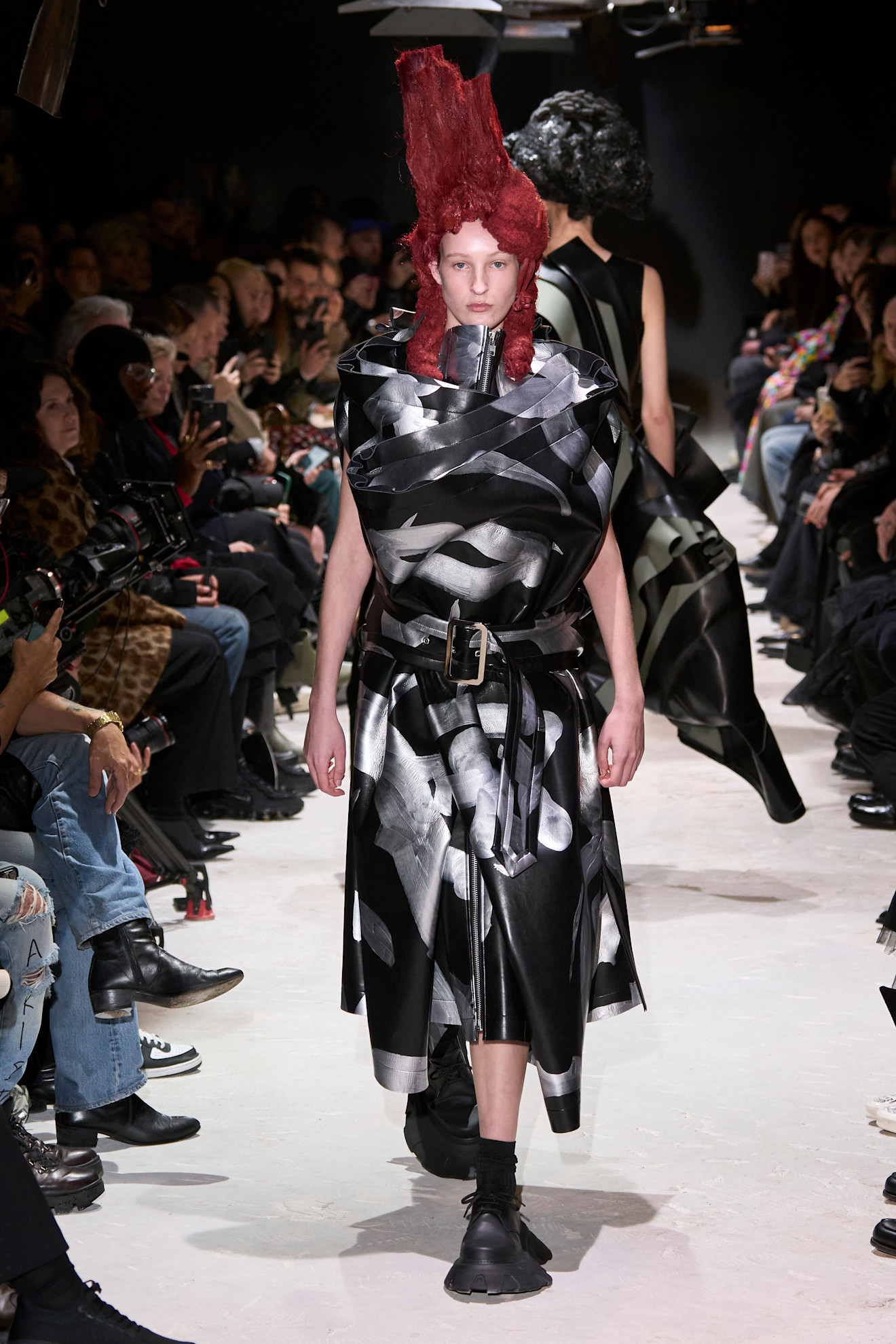 Comme Des Garcons F24 007
