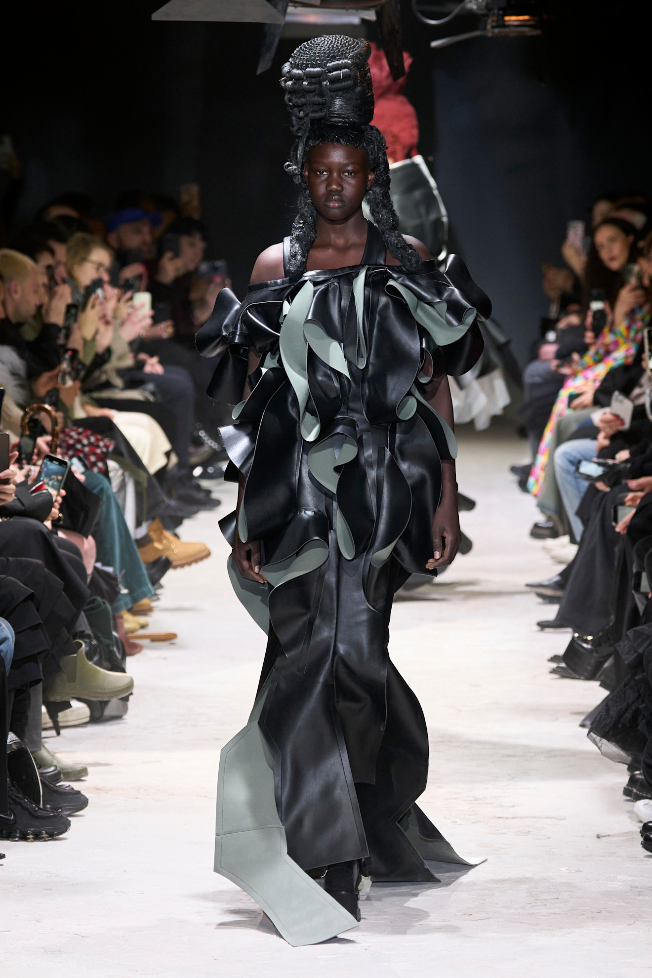 Comme Des Garcons F24 014