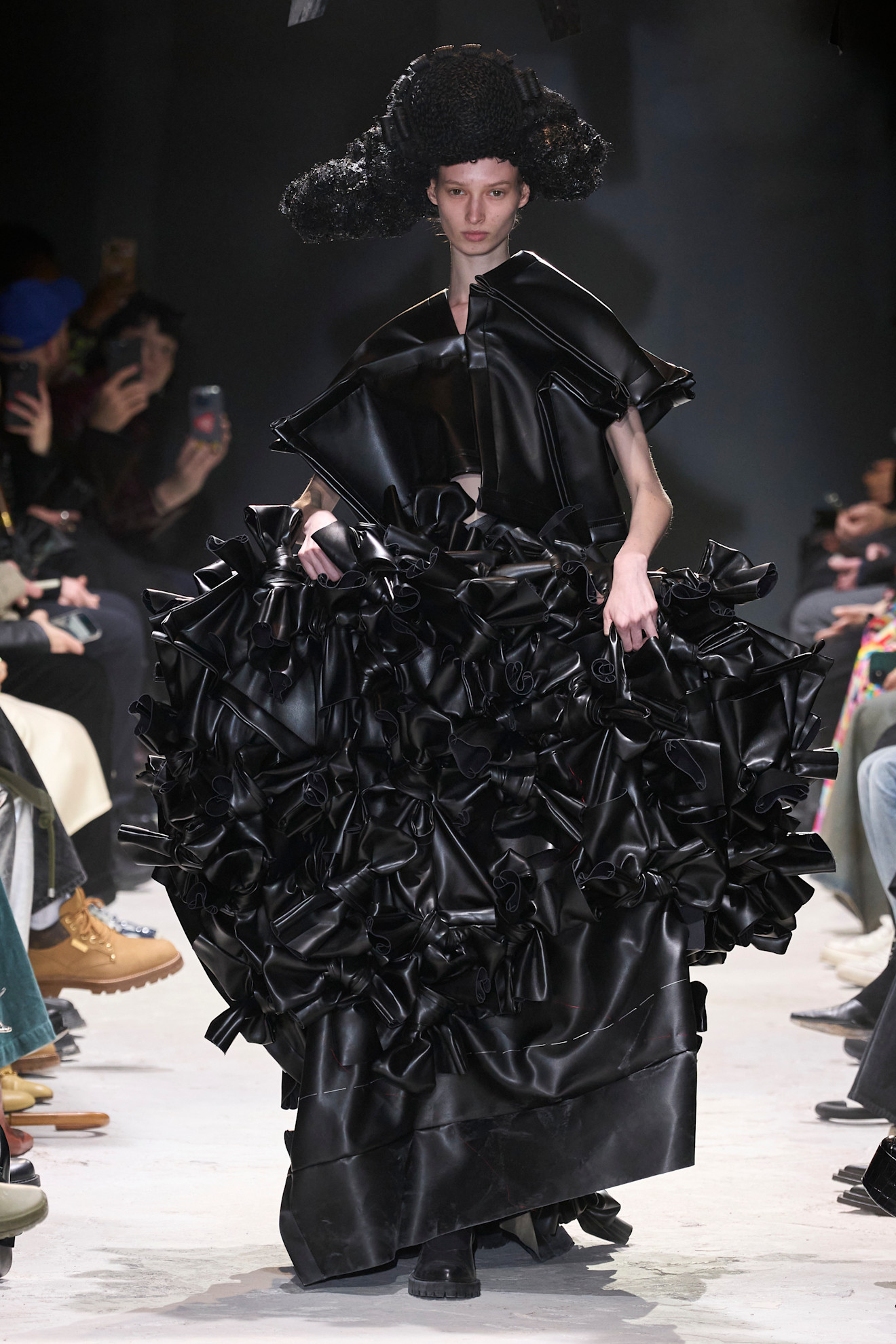 Comme Des Garcons F24 016