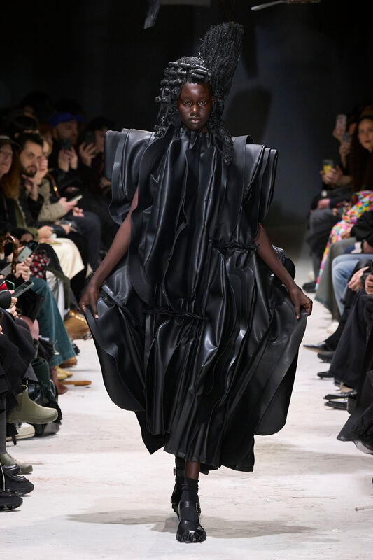 Comme Des Garcons F24 005