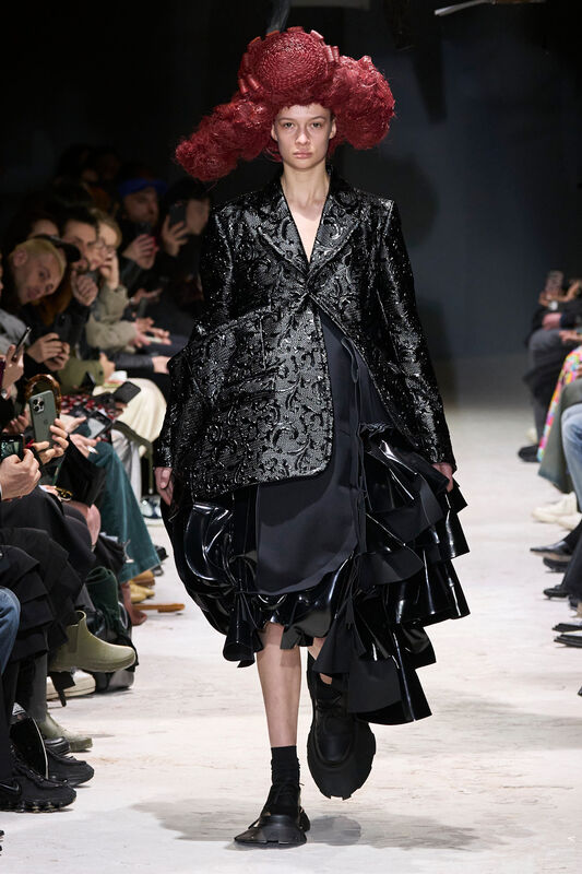 Comme Des Garcons F24 008