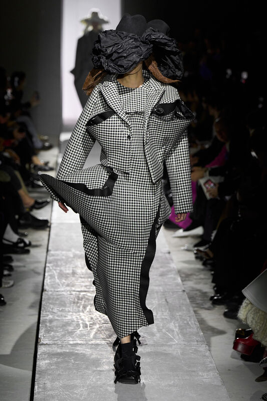 Comme Des Garcons F25 003