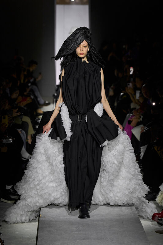Comme Des Garcons F25 020