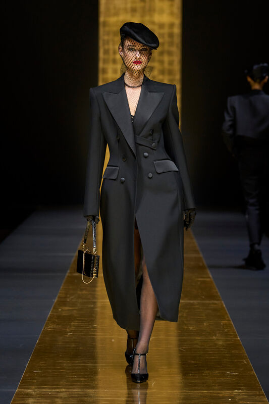 Dolce Gabbana F24 006