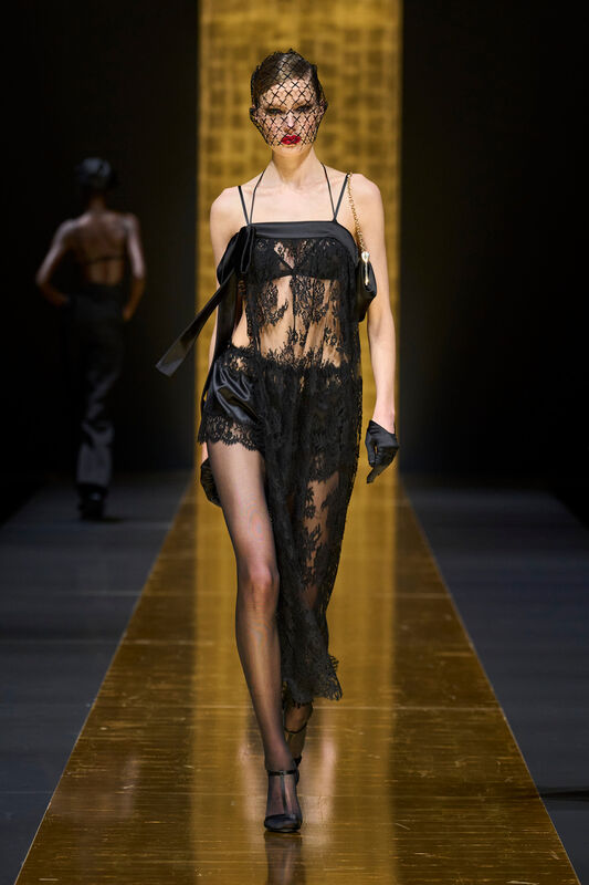 Dolce Gabbana F24 007
