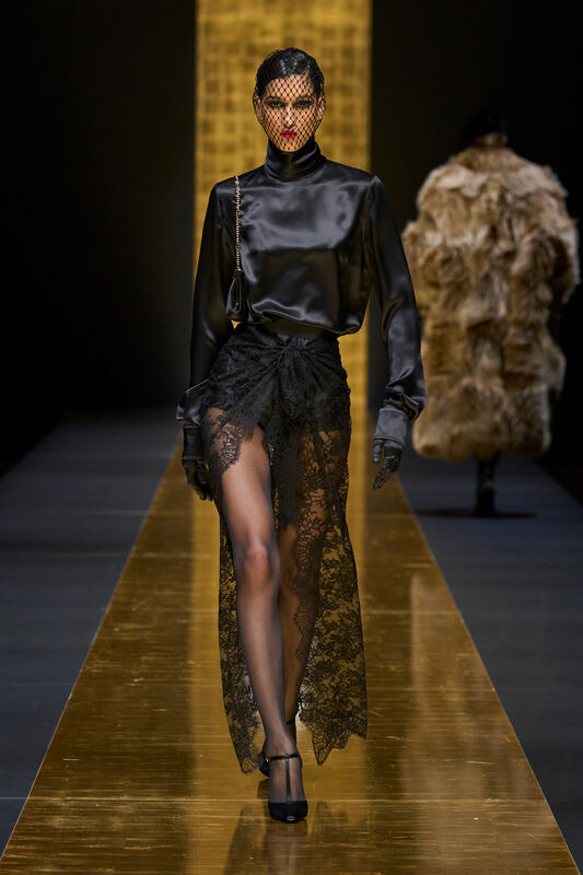 Dolce Gabbana F24 012