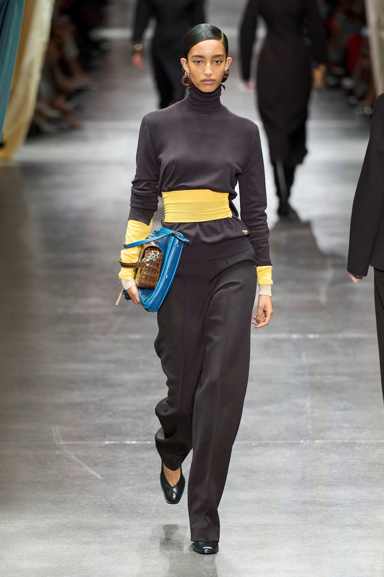 Fendi F24 005