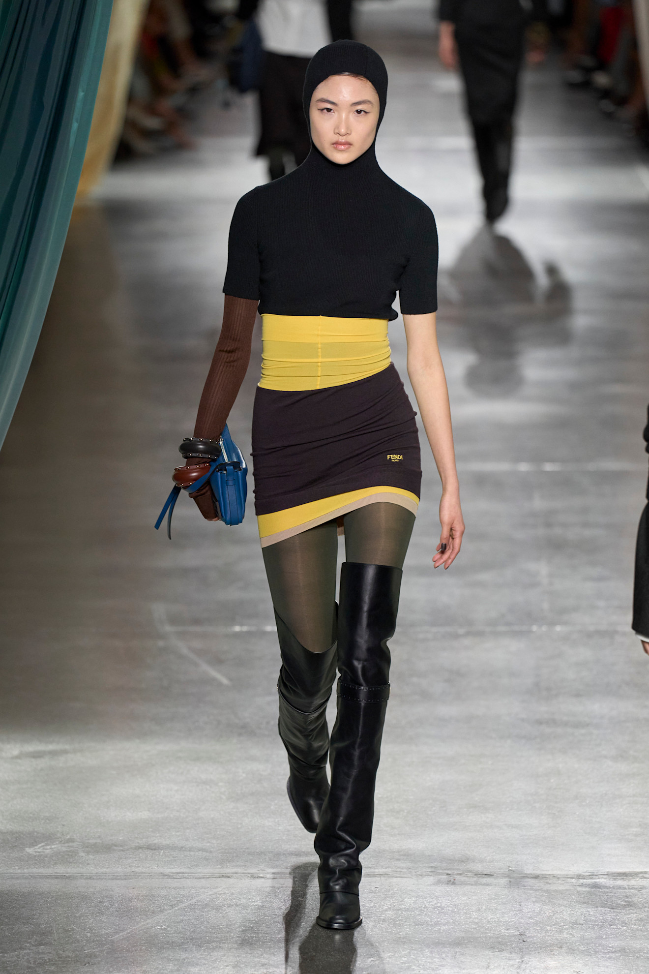 Fendi F24 011