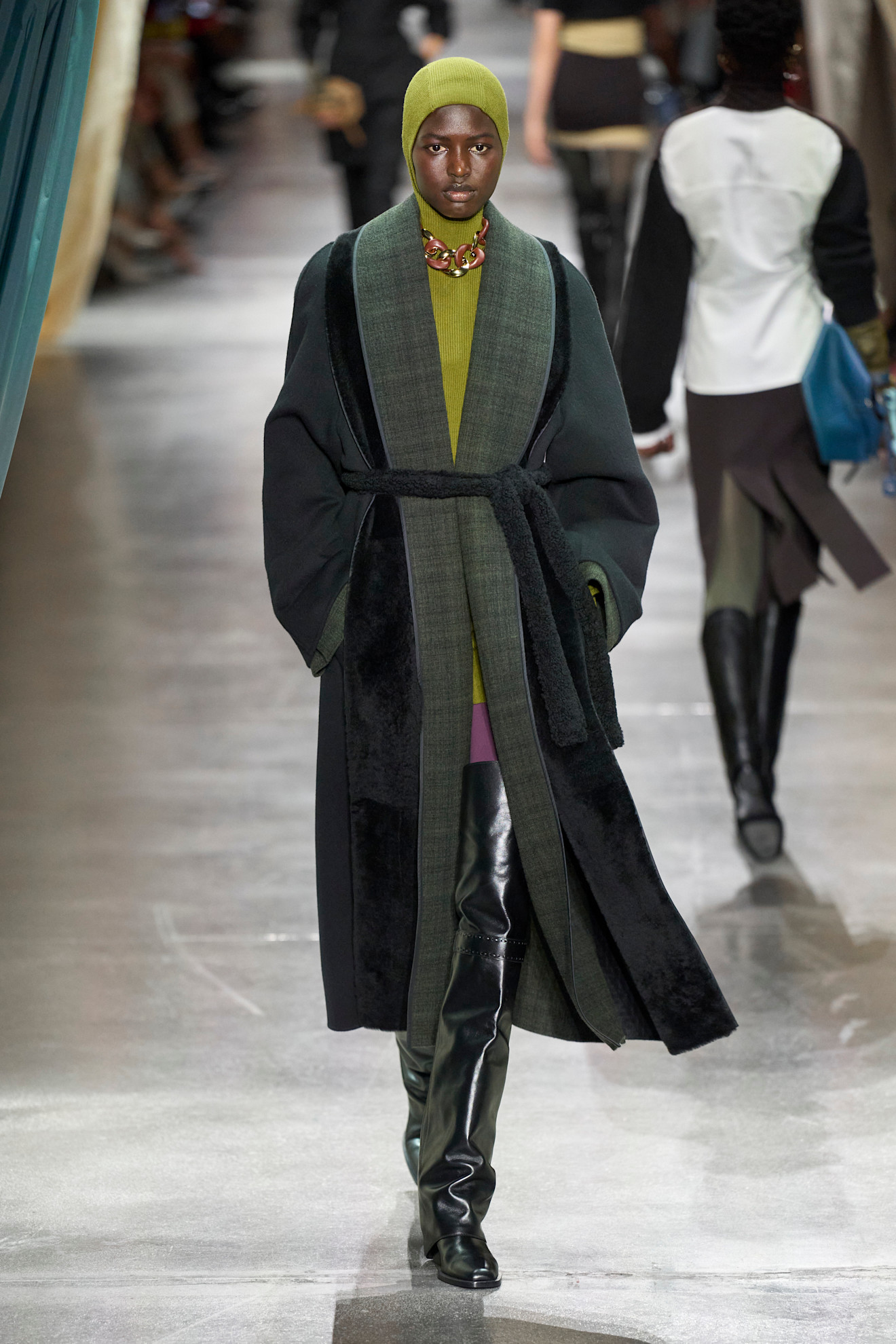 Fendi F24 015
