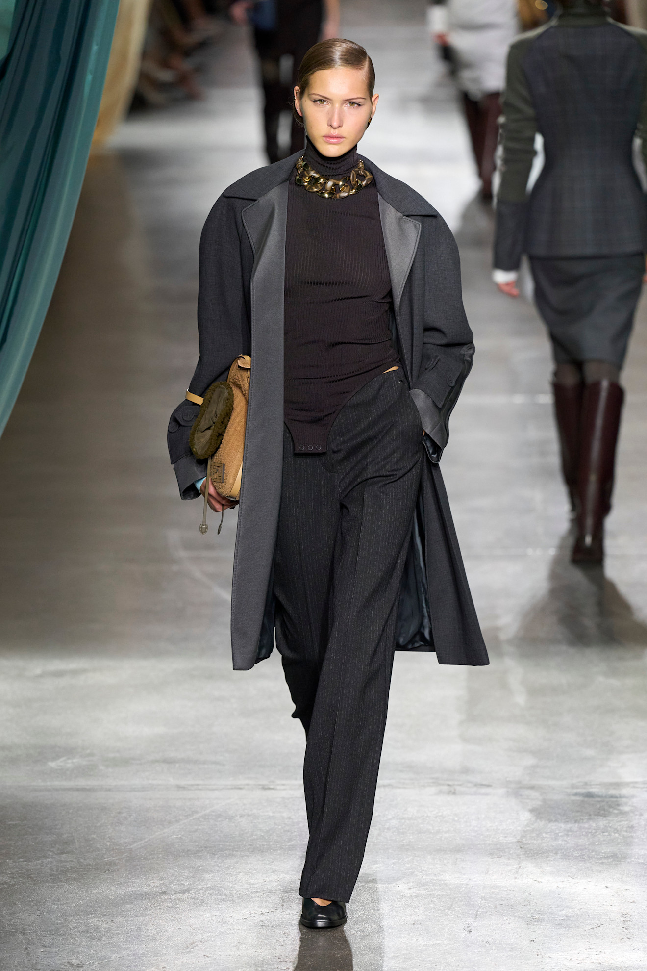 Fendi F24 023
