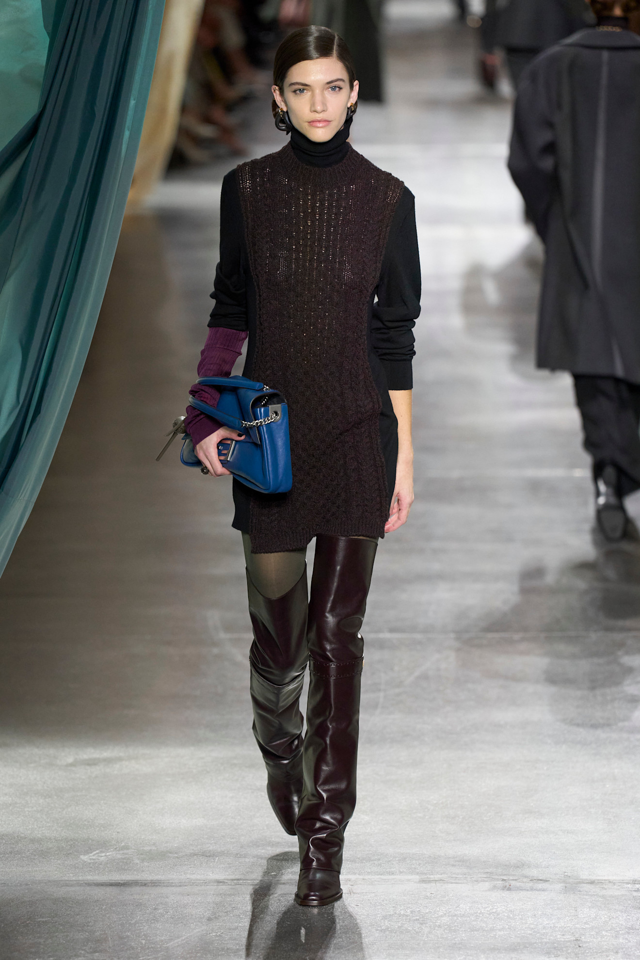 Fendi F24 025