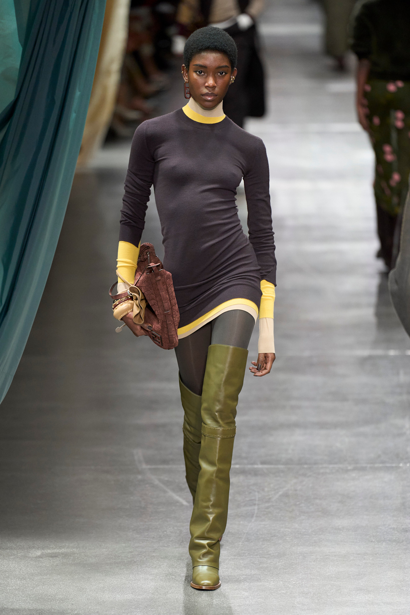 Fendi F24 061
