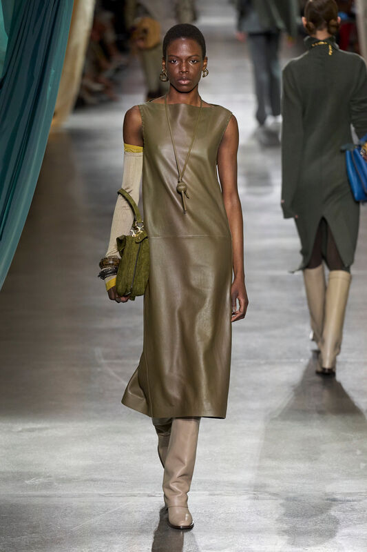 Fendi F24 033