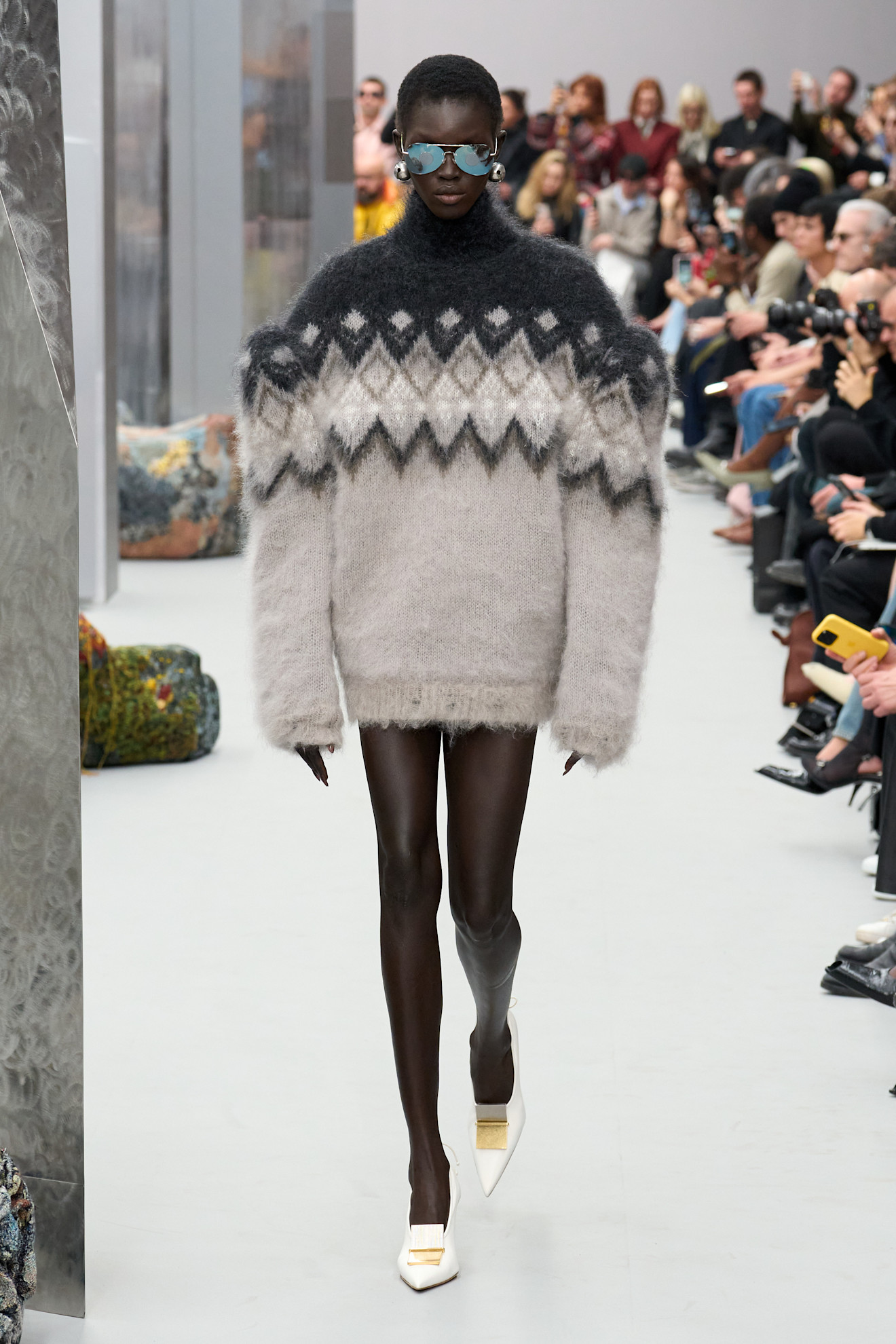 Acne F25 008